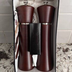 Vintage Paderno Salt & Pepper Grinders New in Box